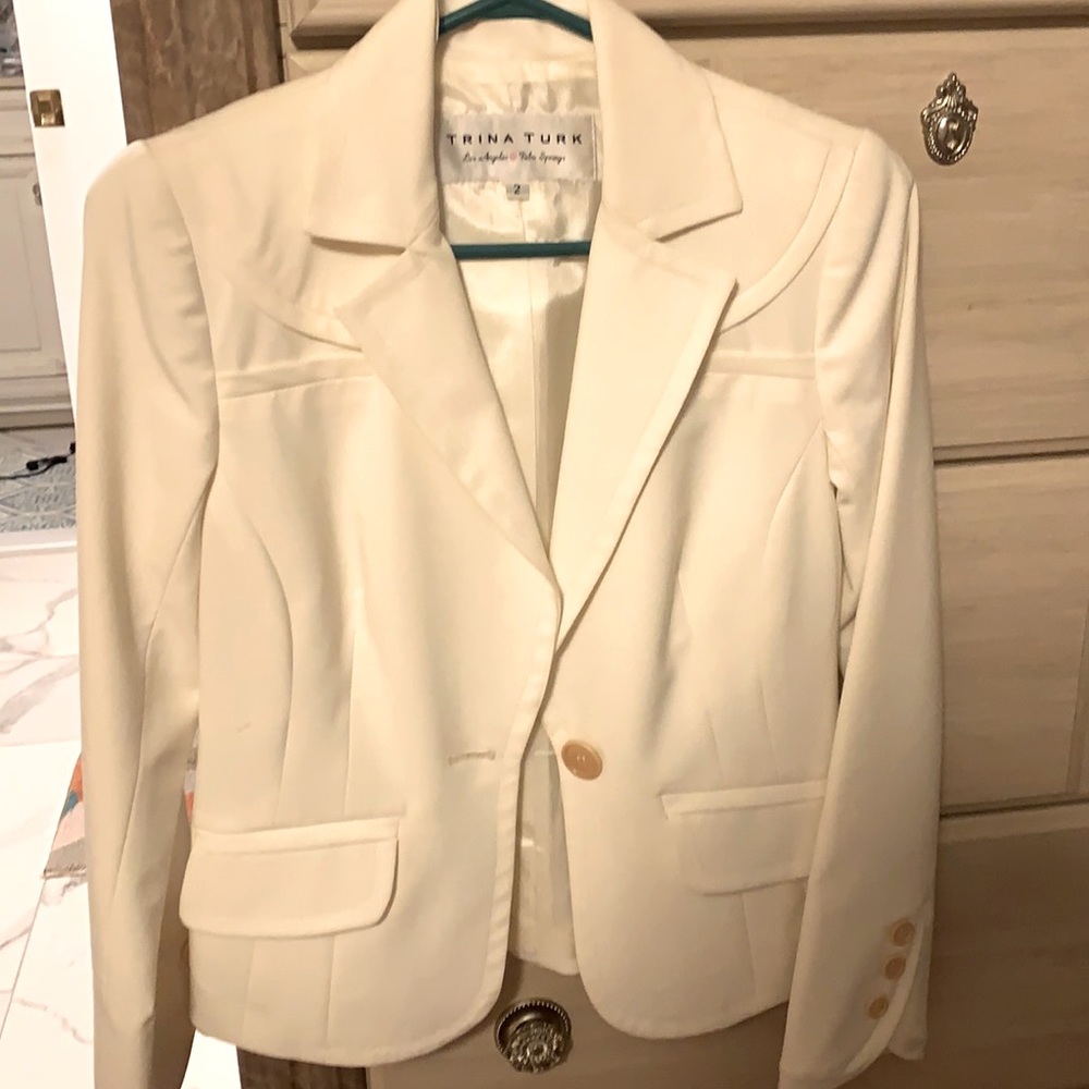 Off White blazer. Vintage Trina Turk